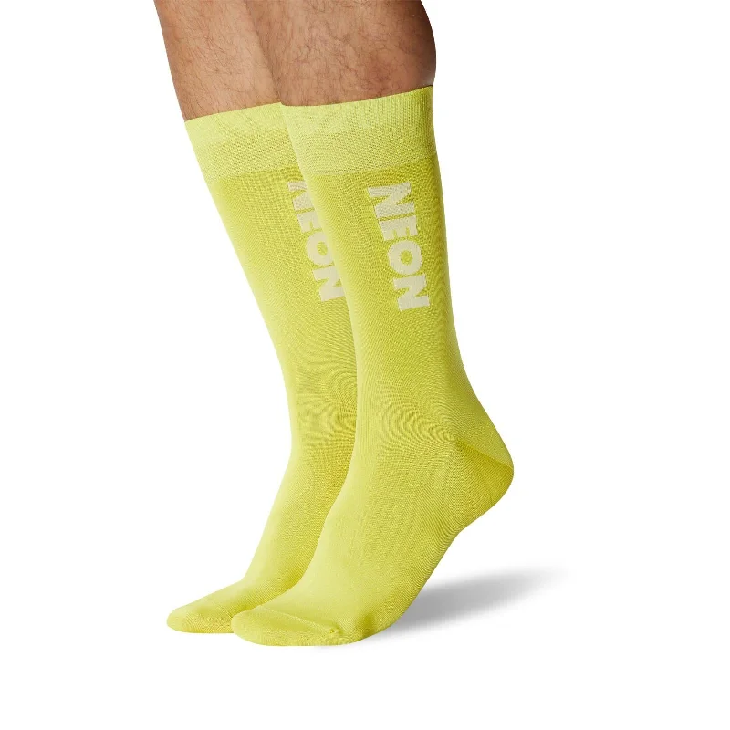 Hot Sox Mens Color Names Crew Socks